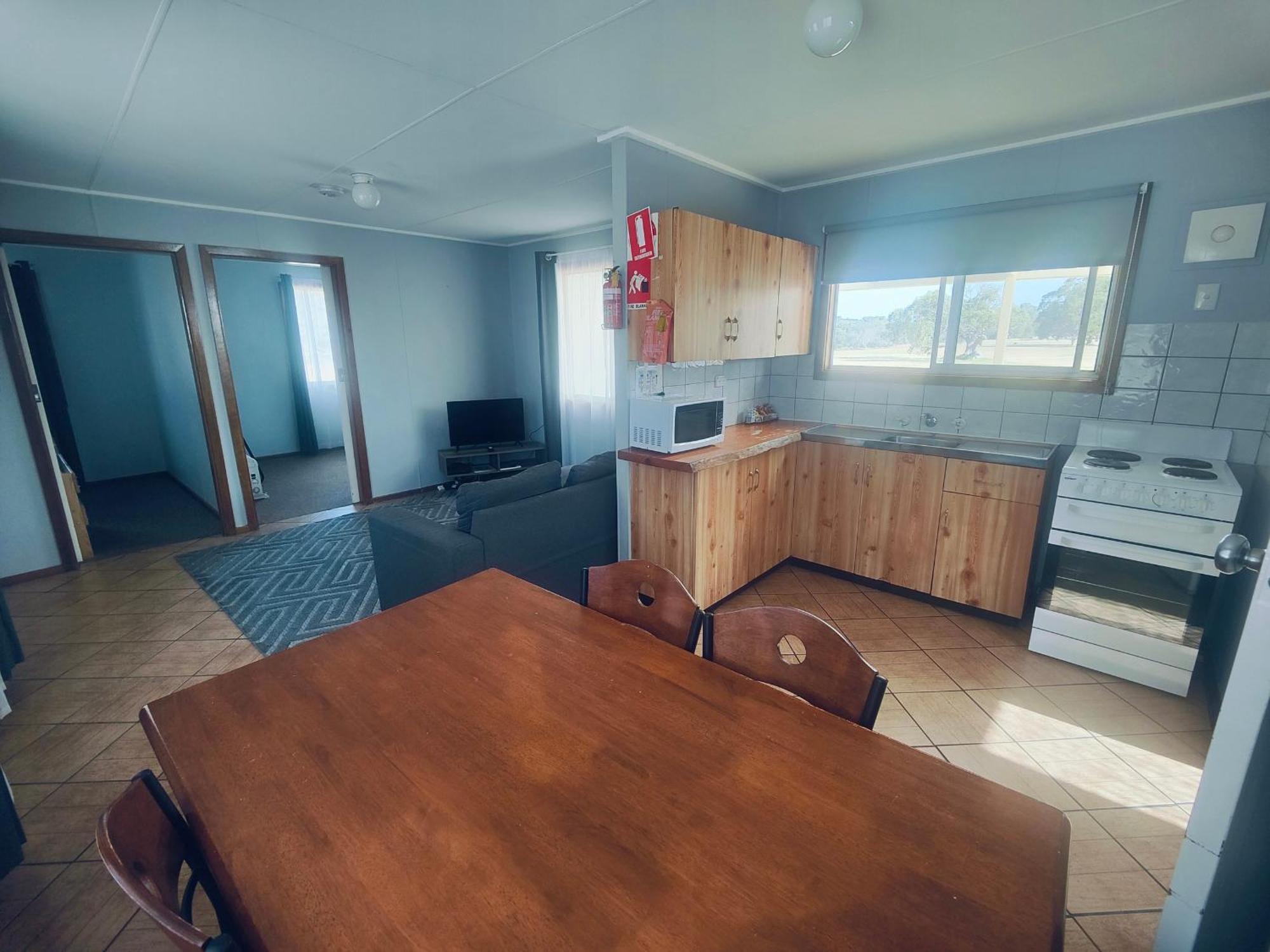 Kalgan River Chalets And Caravan Park Exterior photo